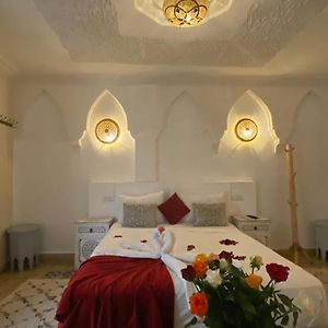 Riad Makech